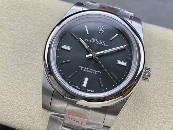 激安ロレックス背面デザイン